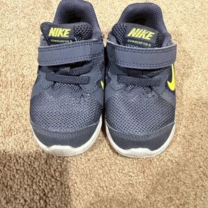 Nike Kids Downshifter 8 Blue and Yellow Sneakers